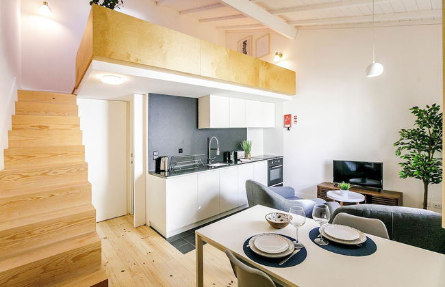 Vila Burgães by LovelyStay - Foto 33