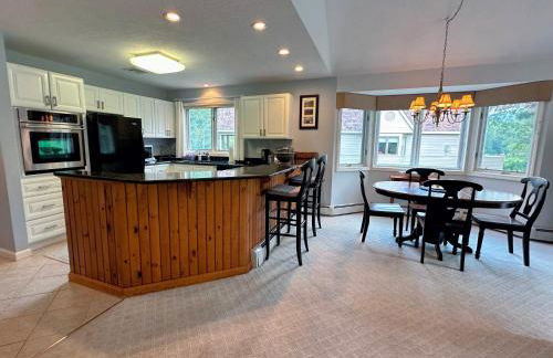FV43 Bretton Woods single level home with AC on golf course - Foto 11