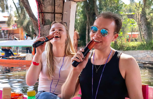 Giro in trajinera a Xochimilco - Foto 8