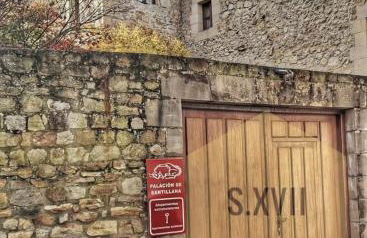 Apartamentos Palación de Santillana - Foto 19