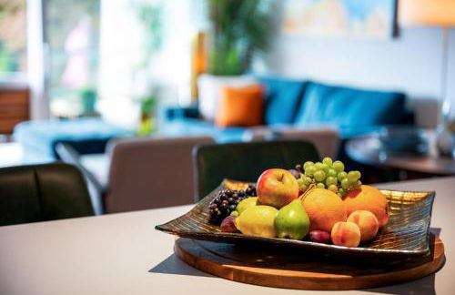 MAISUITES Eisvogel - Zentrale Luxuswohnung mit direktem Seeblick I Bis 4 Personen I Premiumküche I Boxspringbett I Kaffeevollautomat I Parkplatz I Barrierearm & Aufzug - Foto 52