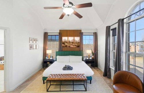 5-BD Vacation Retreat w Pool & Ping Pong - Foto 3