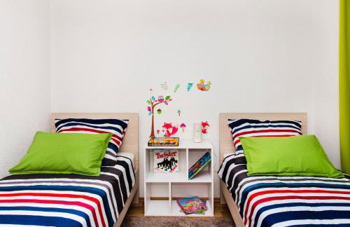 Over the skyline - Photo 74