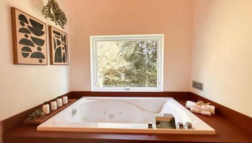 Unique and Private 25ft Waterfall House in Hunter - Foto 4