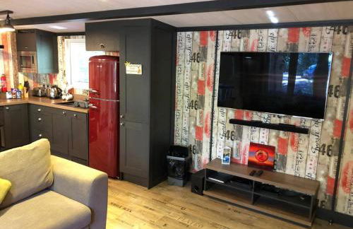 Sandy Balls Holiday Park Pet Friendly Lodge - Photo 4