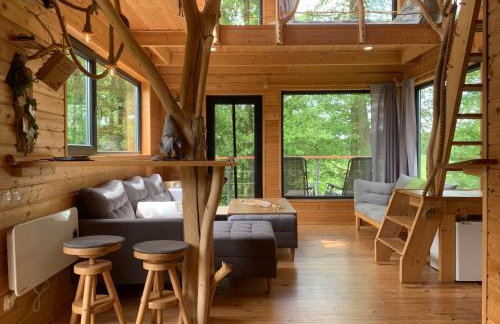 Domek na drzewie w Dolinie Uradu - Foto 9