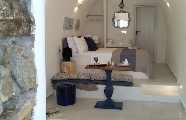 Esperia Luxury Suites - Photo 6