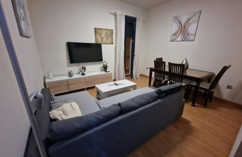 Castilla del Cachorro, Apto de 2 dormitorios en Triana - Foto 3