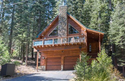 Interlaken on the West Shore by Tahoe Getaways - Pet Friendly 3BR, Close to Skiing & Walk to the Lake! - Foto 1