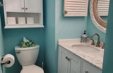 Blue Heaven in the Heart of Stuart Heat salt pool - Foto 27