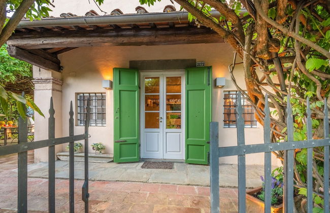 La Chiesetta an Antique Church With Pool - Photo 24