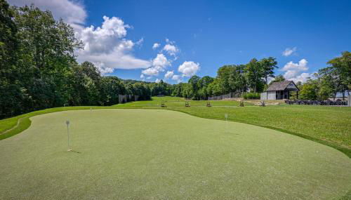 Modern Mtn Retreat with Deck and Views in Glenville! - Foto 5