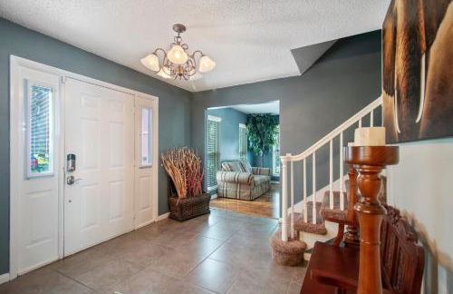 Tampa Bay- Large Pool home- Private Heated Pool! - Foto 11