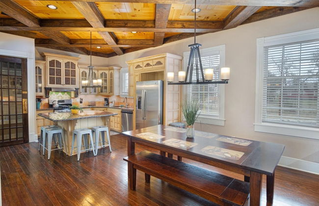 Beautiful Craftmans 4BR 2 5BA Home Near Downtown - Foto 9