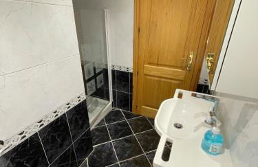 Schönes Ferienhaus Caesar mit großem Pool und Garten - Foto 20