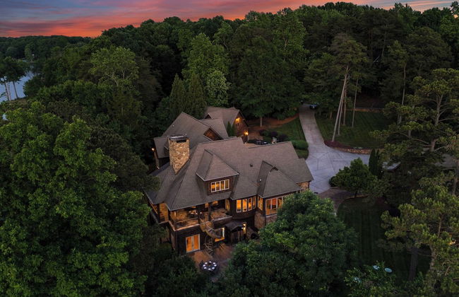 Lakefront, Private Dock+beach, Game Room Sunset Shores Resort: The Grand House - Foto 60