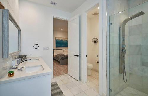 Modern New Construction Villa - Foto 26