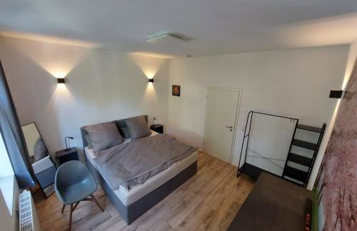 City Residenz Jena - modern, groß, ruhig, zentral, 2 Balkone, 4 Zimmer, Küche, Bad - Foto 7