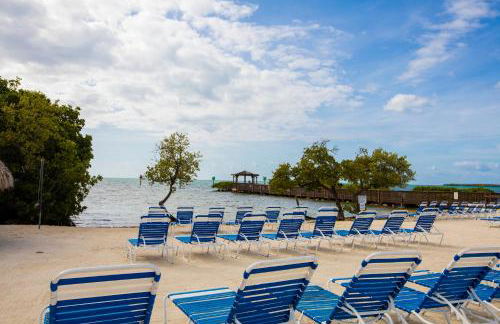 Ocean Pointe Suites at Key Largo - Foto 48