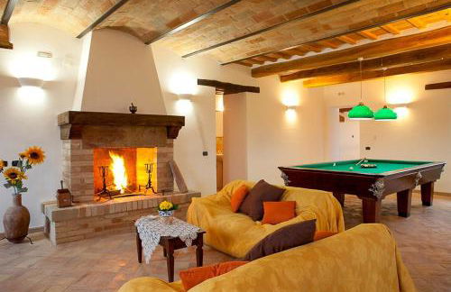 Historic Villa With Pool In Marche Hills - Foto 19