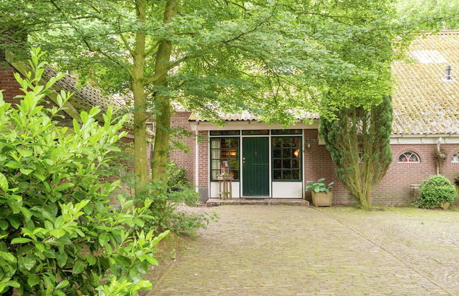 Secluded Farmhouse in Balkbrug with Hot Tub - Foto 36