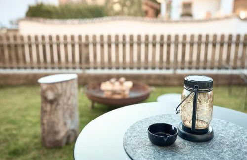 Stadtnestl Apartment Sterzing - Alpines Hideaway mit Kamin & Garten - Foto 25