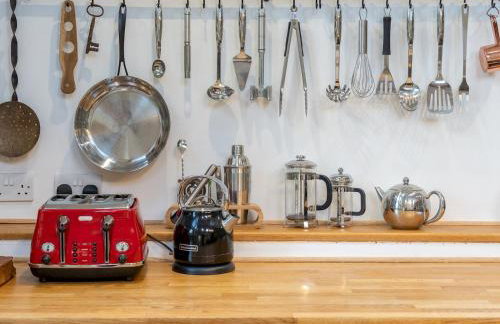 Charming Pet-Friendly Family Cottage in Eynsham - Pass the Keys - Photo 12