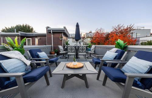 Rooftop access and Views Lake Union Lookout - Photo 6