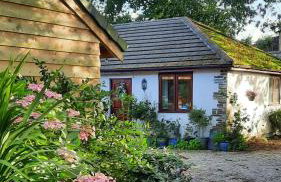 The Studio with Terrace and EV point - Photo 24