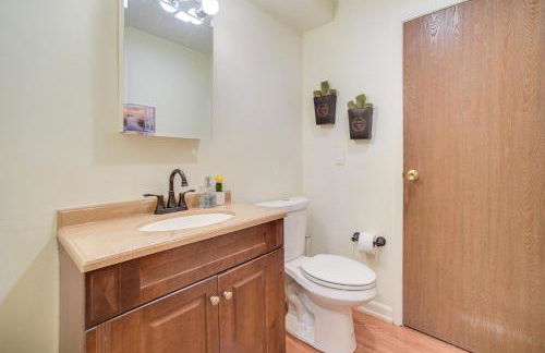 11 Miles to Saratoga Race Course Upstate Retreat! - Foto 18