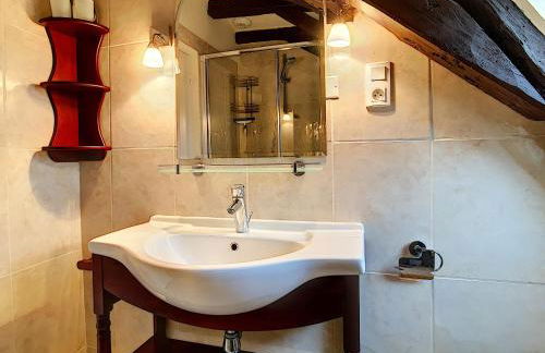 Restored Farmhouse for10 persons with Pool & Airco - Foto 11