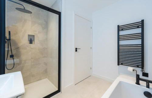 Gwel Y Mor Duo by Birch Stays New Home - Photo 31