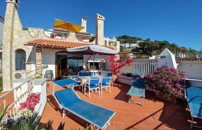 Villa La Favola With sea View - Foto 16