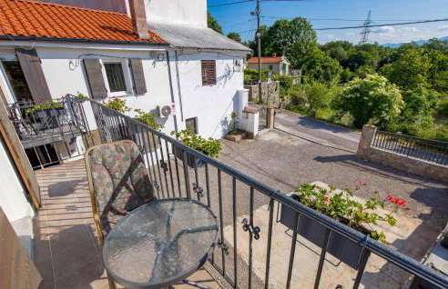 1 Bedroom Beautiful Home In Jurdani - Foto 9