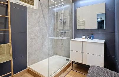 NOUVEAU - Appartement 100m2 avec Terrasse à 1 min de la Place de la Comédie - Foto 32