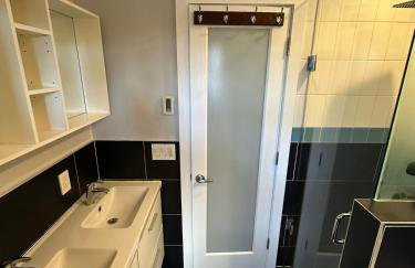 Walk to Metro- Home Sauna - Foto 9