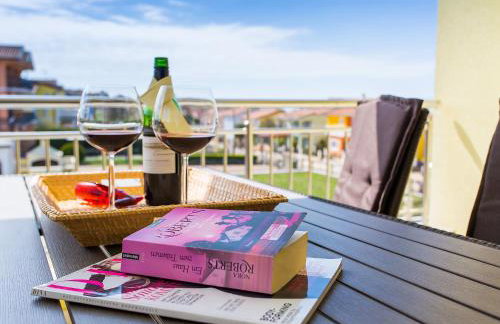 Apartment Maestral - Photo 1