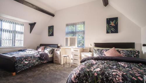 Perfect for Contractors - Private Parking - Foto 5