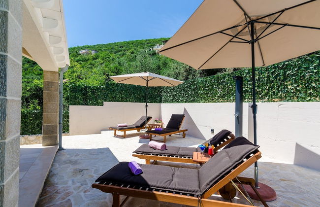 Villa Tranquility Nest Beniva - Three-bedroom Villa With Swimming Pool and Partial Sea View - Foto 42