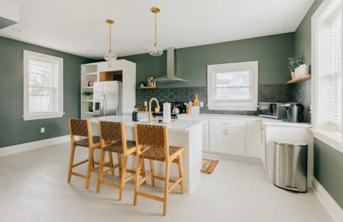 Newly Renovated Vintage Inspired Large 4 BR Home - Foto 9