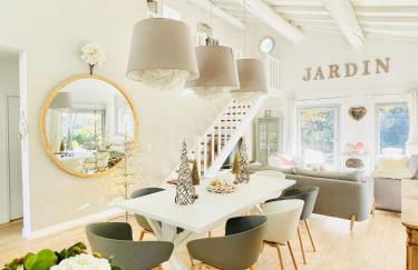 Zen et Chic, juste à coté de la Bastide de Marie - Photo 15