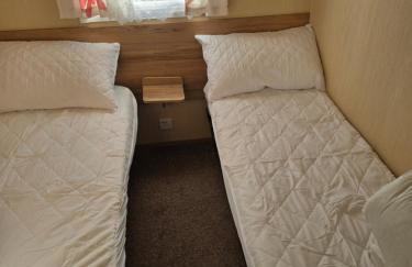 JY Holiday Caravans Wales, Oakfields Towyn Coastal Caravan Sleeps 6 - Foto 16
