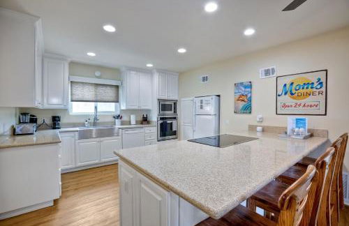 Oceanfront 4BR, Private Beach & Patio, Remodeled Kitchen - Foto 18