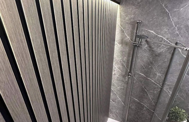 2br-sleeps4-freeparking-wifi-smarttvs - Foto 5