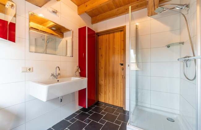 Holiday Home in Reest Valley Near Forest & Pond - Foto 29