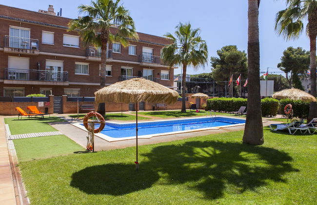 Velor Apartments - Photo 33