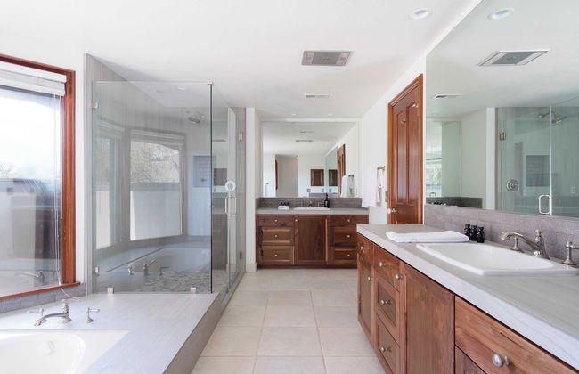 Cathedral by Avantstay Charming Secluded Estate w/ Sauna, Pool Table & Views of the Rolling Hills - Foto 28