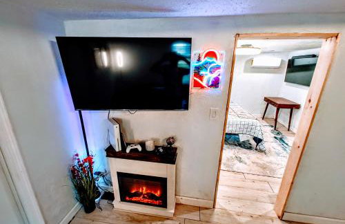 Private Sunset View Suite 5 Mins Off I-75 EV Outlet Available - Foto 43