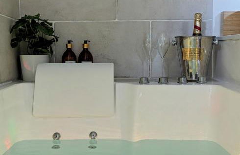 Dépendance avec balnéothérapie - Foto 5