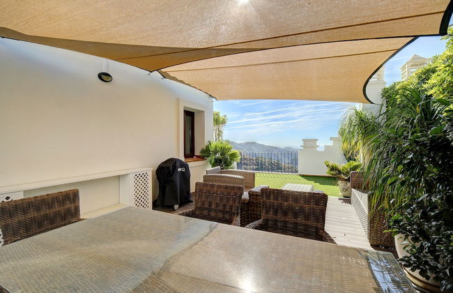 A Beautiful Modern Two Bedroom Villa - Foto 18